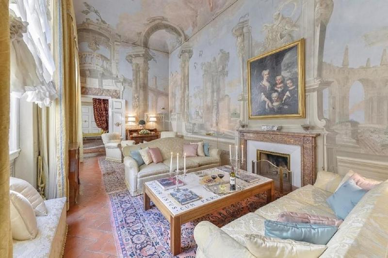 Maggio Palace by VacaVilla — отель с удобствами в Флоренции