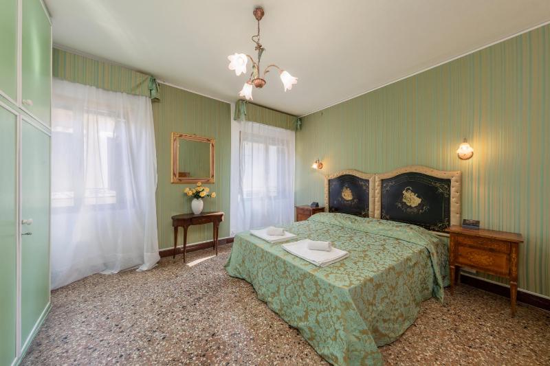 [VENEZIA-CENTRO] Prestigioso Appartamento storico — комфортный отель в Венеции