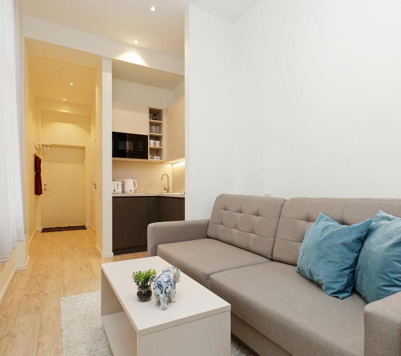 Lovely & Stylish Riga Center Studio Apartment — забронировать отель в риге