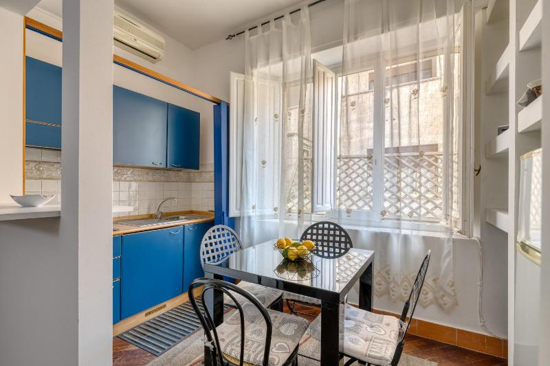 IzzHome Sonnino a Cagliari - Grazioso appartamento balcone