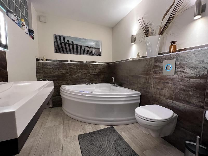 Fewo mit Garten, Kamin u. Whirlpool — забронировать отель в Берлине