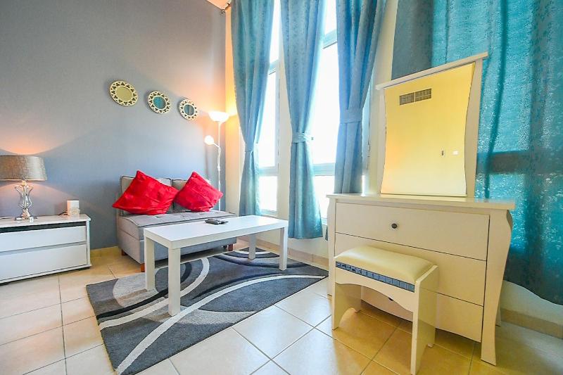 Studio near Ibn Battuta Mall & Metro - MOG 193 Discovery Gardens — отель в Дубае, Объединенные Арабские Эмираты