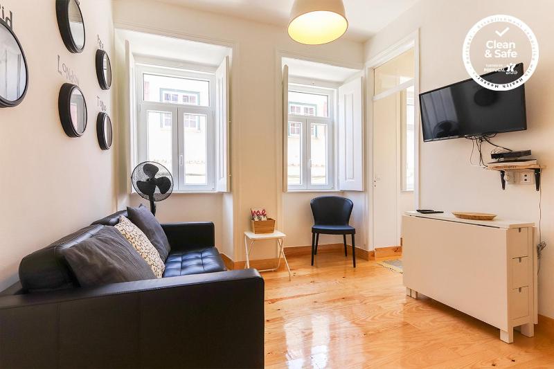 Bairro Alto Bright by Homing — отель с удобным расположением в Лиссабоне