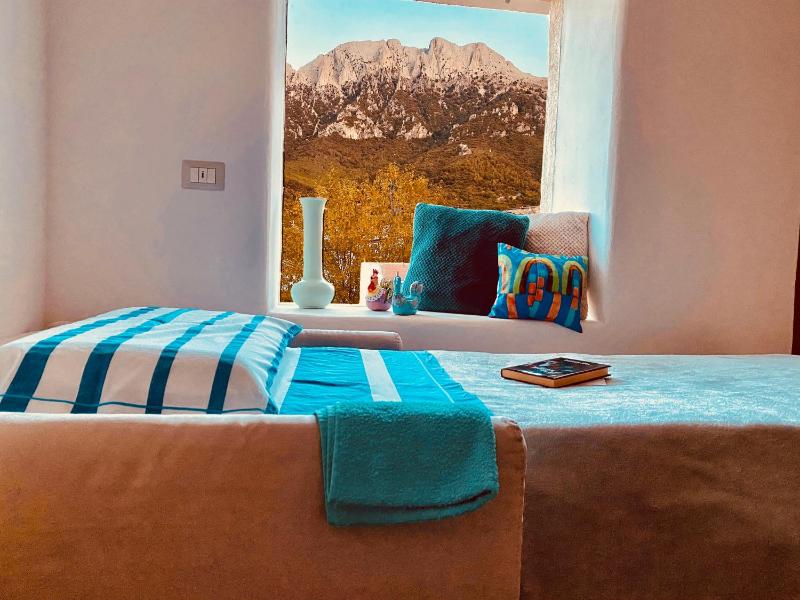 Appartamento Panoramico a Oliena - Vista mozzafiato