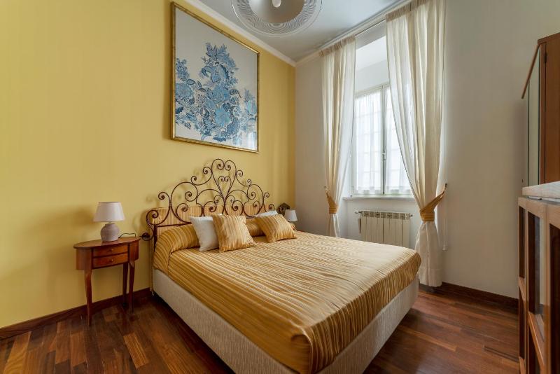 Monteverde Bright Apartment — отель в Риме, Италия