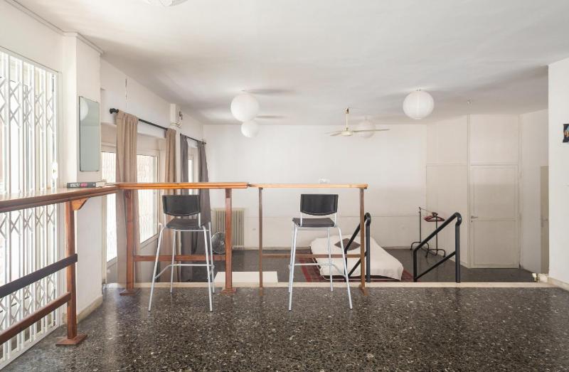 Цены на LYCABETTOUS/KOLONAKI-LOFT в Афины