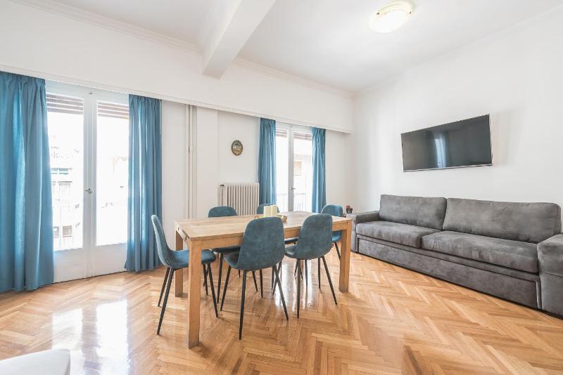 Victoria Sun Apartments — отзывы гостей и цены