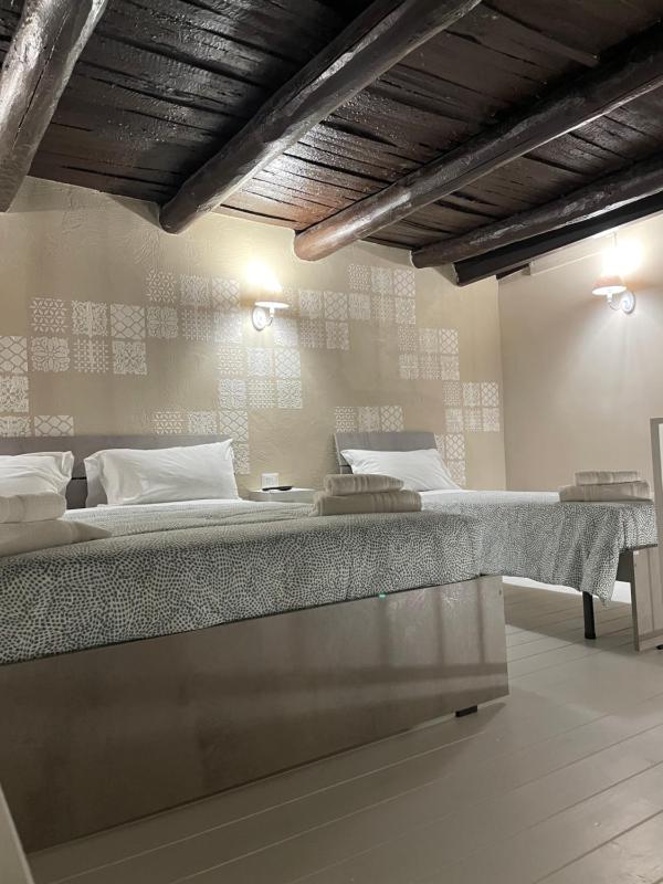 SOTTOSOPRA APARTMENT — комфортный отель в Неаполе