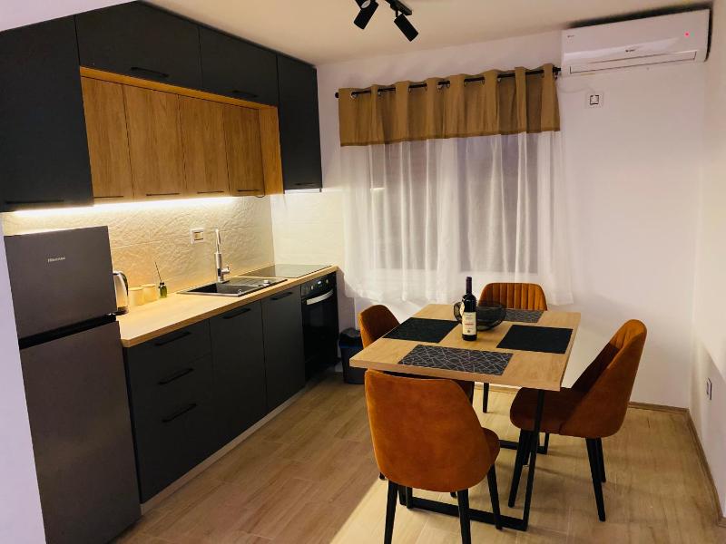 OM Apartment — комфортный отель в Подгорице