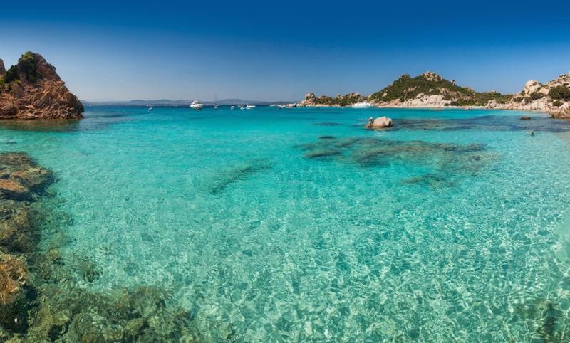 La Bella Giulia a Palau - Lussuosa villa con piscina
