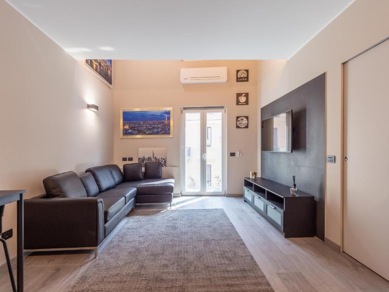 The Best Rent - Spacious apartment in Paolo Sarpi — отель с удобствами в Милане