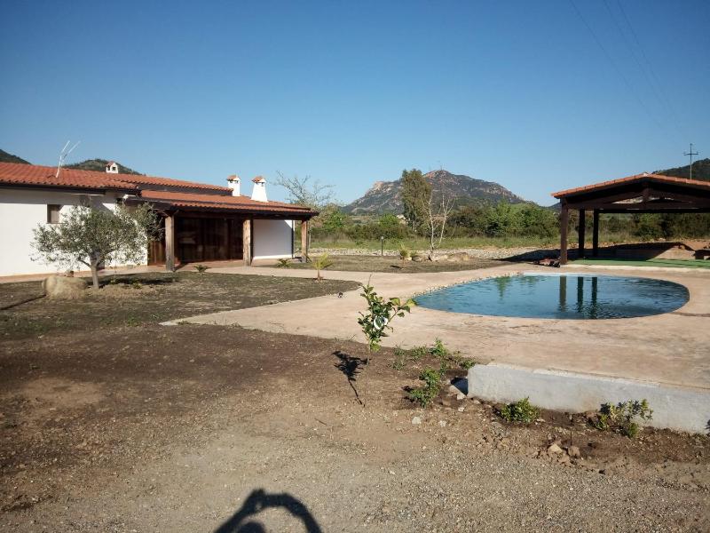 Villa Is Carcuris a Cardedu - Lusso con piscina