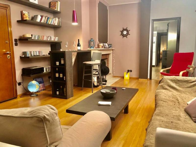 Cozy Loft with Jazz Notes in Kolonaki — комфортный отель в Афины
