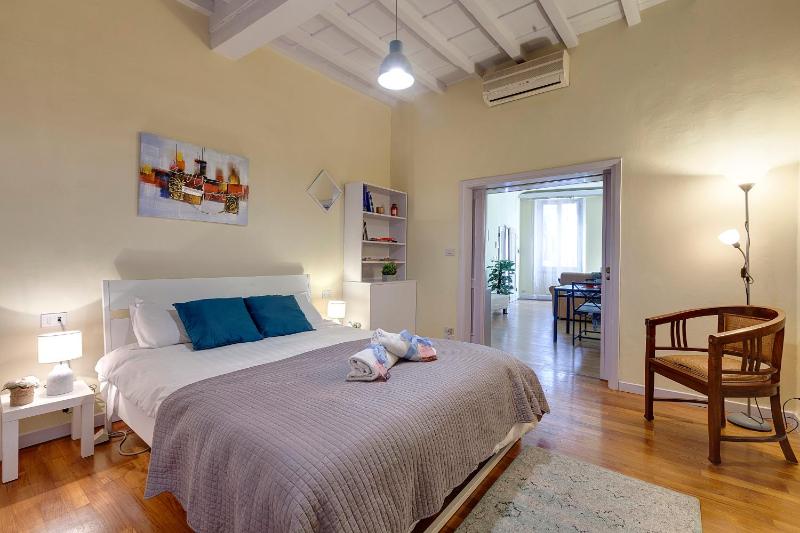 Цены на Mamo Florence - Oriuolo Apartment в Флоренции