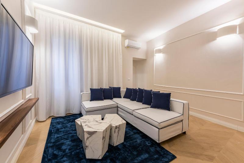 Blue Santa Croce by Mmega — забронировать отель в Флоренции