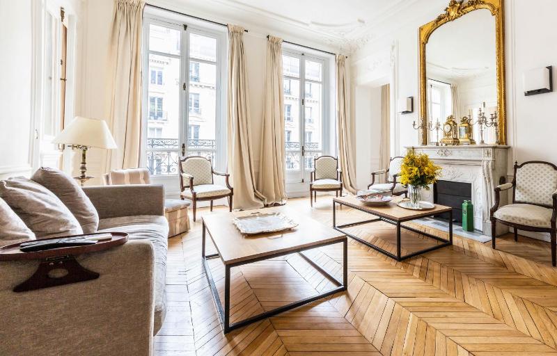 Veeve - Dandelion Pantheon — забронировать отель в Париже