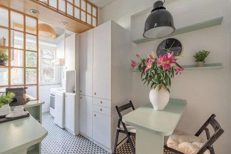 IFlat Bright Apartment near Caracalla Baths — отель в Риме, Италия