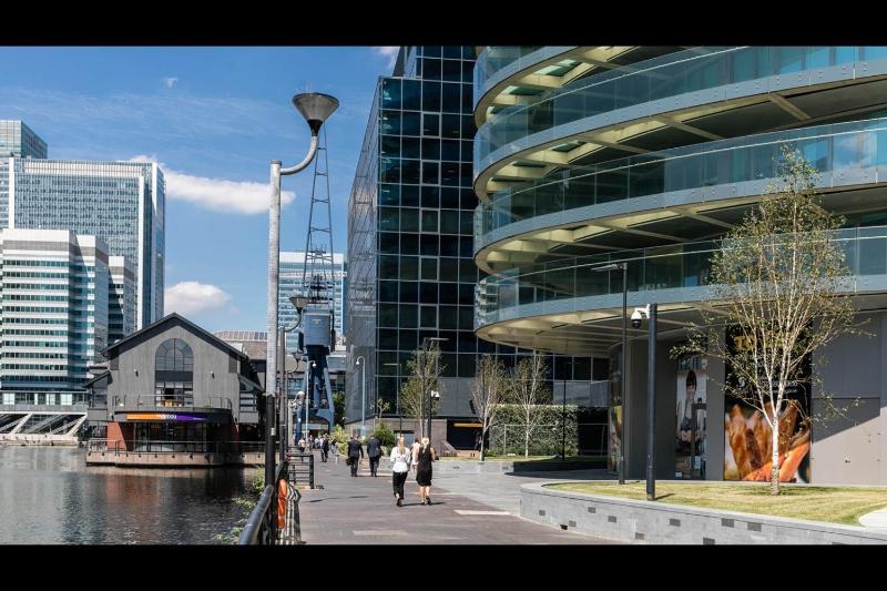 Canary Luxe Apartment — забронировать отель в Лондоне