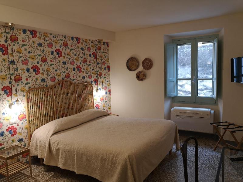 Casa Pagiò a Bosa - Storico Affittacamere in Torre