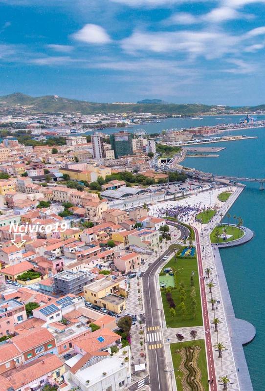 Ncivico19 LT a Olbia - Camere con terrazza centrale