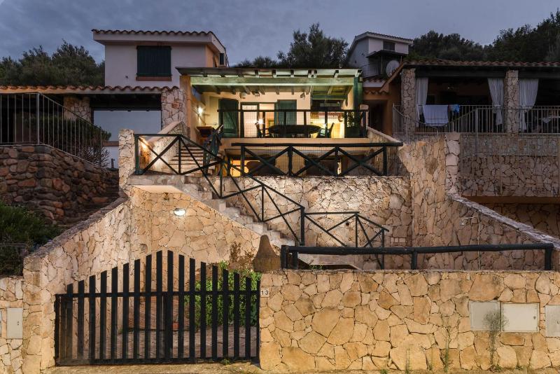 Villa Gaia a Torre delle Stelle - Piscina vista mare