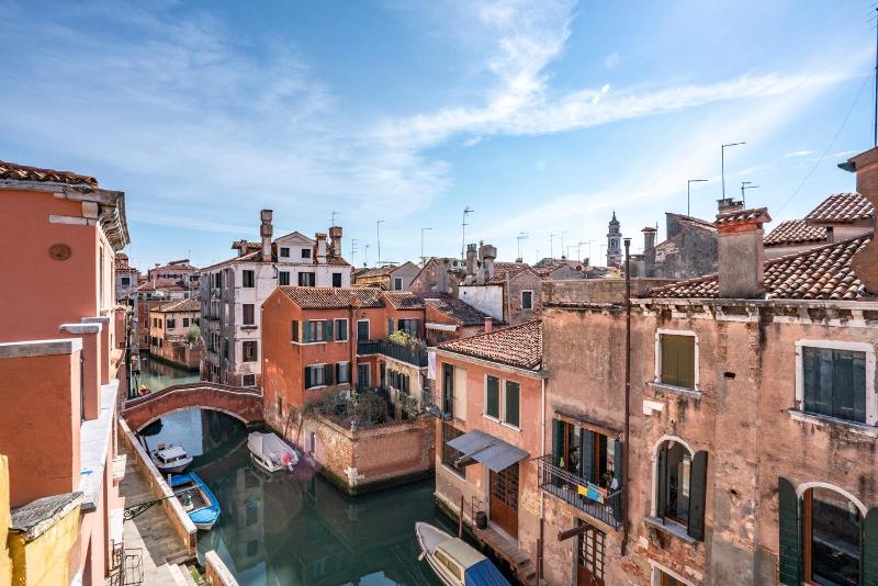 Sant'Andrea Canal View — отель в Венеции, Италия