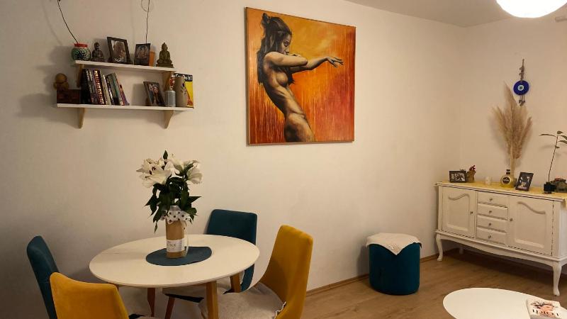 Milla - Cozy two bedroom apartment with yard and parking — отель с удобствами в Будва