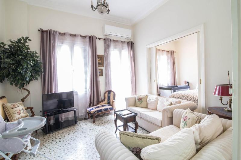 Koukaki Traditional Apartment — отзывы гостей и цены