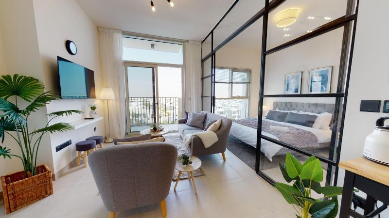 White Sage - High-End apartment With Burj Khalifa Glimpse — отель с удобным расположением в Дубае