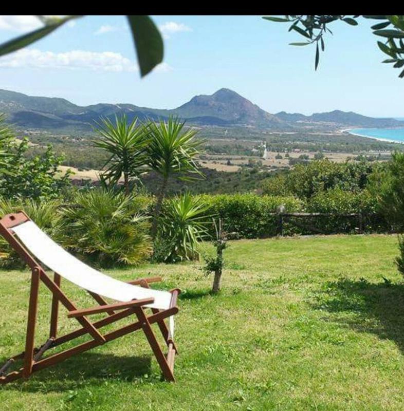 Casa Nanny a Costa Rei - Villetta Panoramica con Terrazza