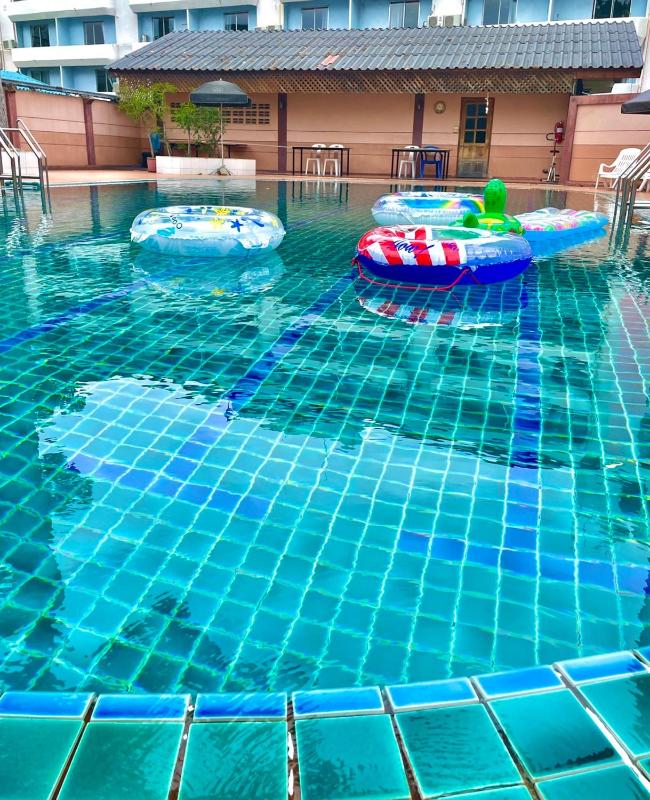 Hotel Pattaya Beach — отель с отзывами гостей в Паттайе