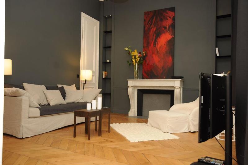 High Stay L' Elysee Faubourg St Honore — отель с удобным расположением в Париже