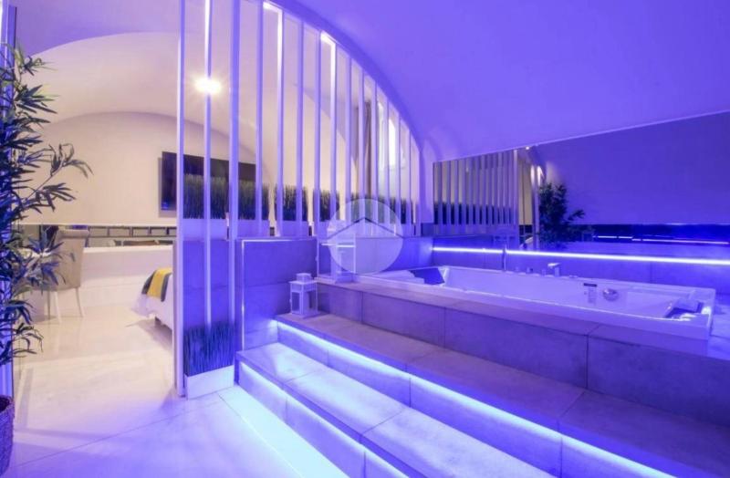 Cifariello Suite — отель с удобным расположением в Неаполе