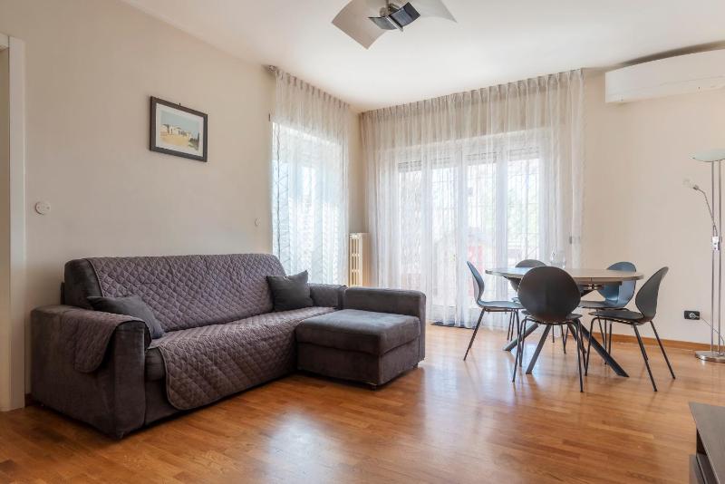 Piazza Bologna Terrace Apartment — отель с удобным расположением в Риме