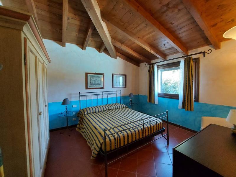 Villa Macchia Blu a Stintino - Elegante villa vista lago