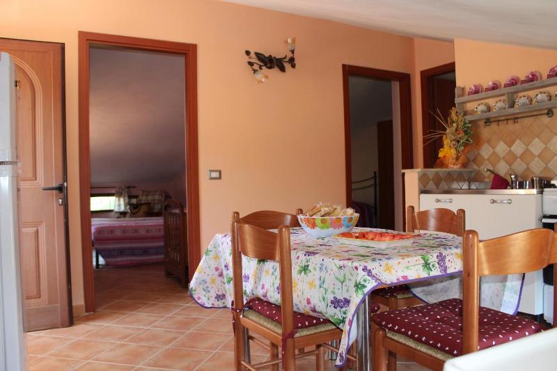 Olmedo Casa Vacanze - Incantevole Appartamento Centrale