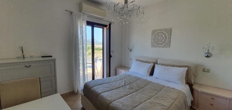 B&B Villa Orchidea a Olbia - Elegante oasi con giardino
