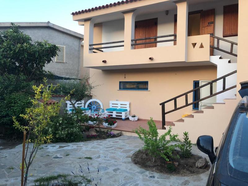 Residenze Via Magnolie a Porto Ottiolu - Casa fronte mare