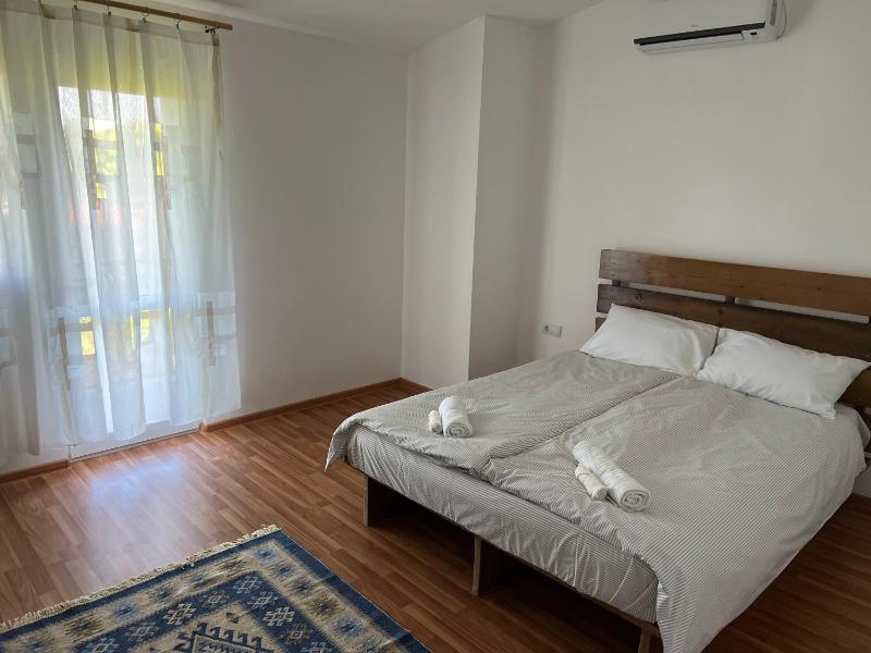Mountain view guest house — отель с удобствами в Кутаиси