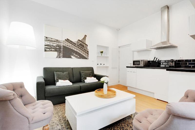 CMG - Cosy Studio 4P Tiquetonne Chatelet — отзывы гостей и цены