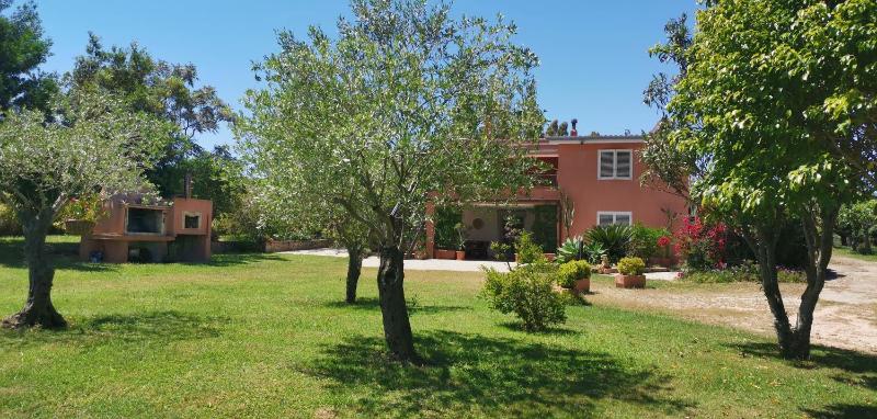 Home Garden a Siniscola - Accogliente Casa con Giardino
