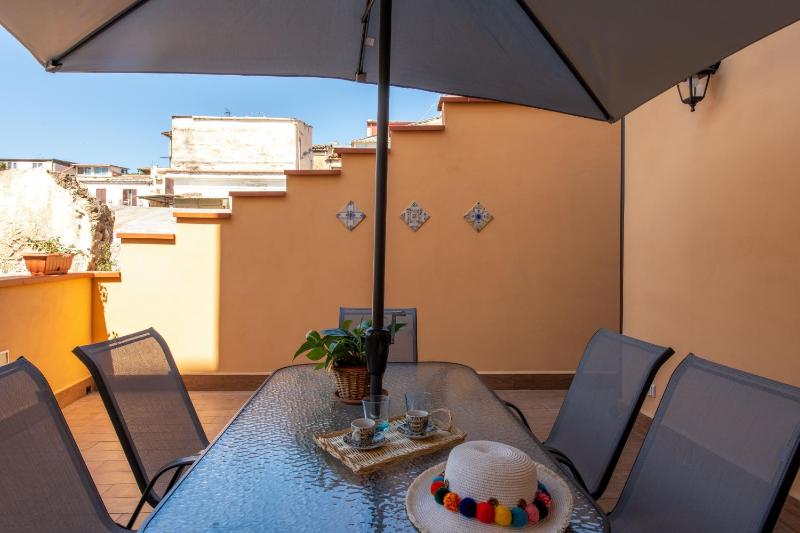 Kalsa Apartment with Terrace by Wonderful Italy — отель в Палермо, Италия
