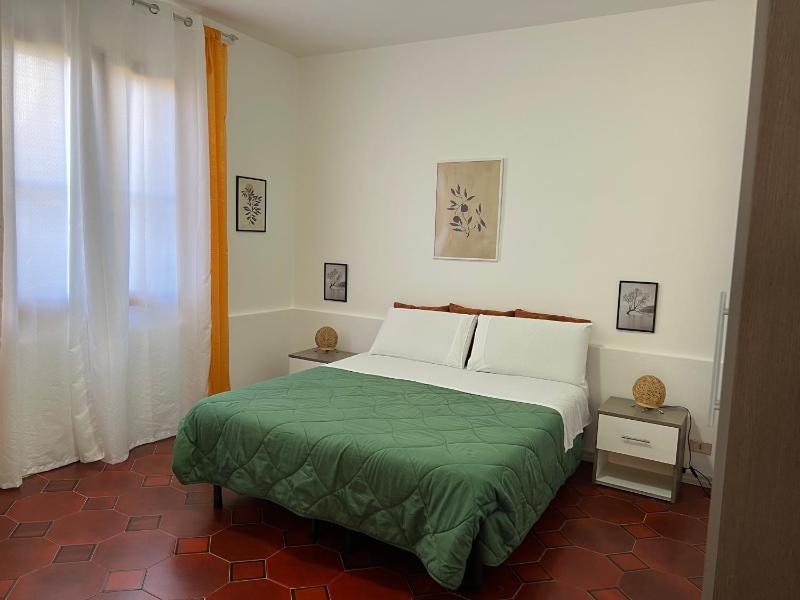 Case Relax Family a Elmas - Spazioso con giardino