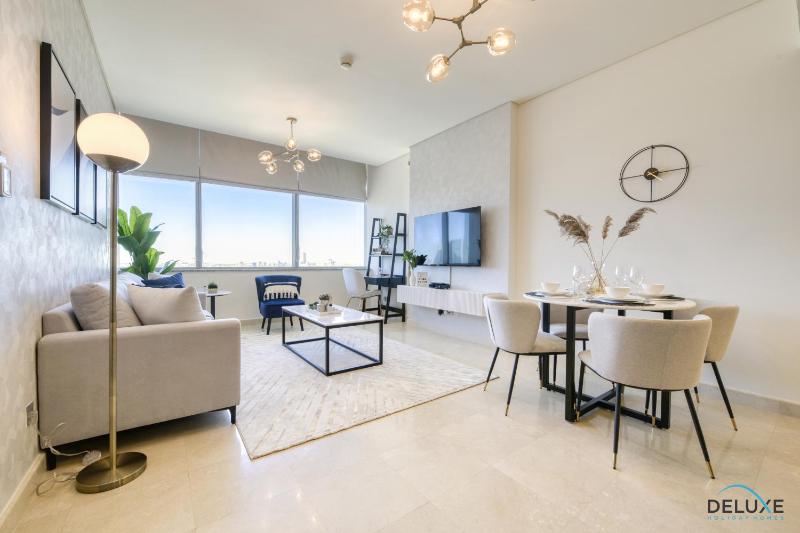 Delightful 1BR at Sky Gardens DIFC by Deluxe Holiday Homes — отель с удобным расположением в Дубае