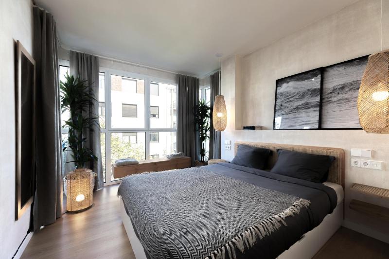 SONORA - Bright Apartment with view of Sagrada Familia — комфортный отель в Барселоне