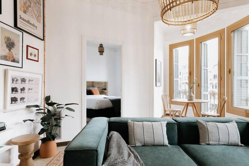 LLANOS - Two Bedroom apartment in heart of the city — отель в Барселоне, Испания