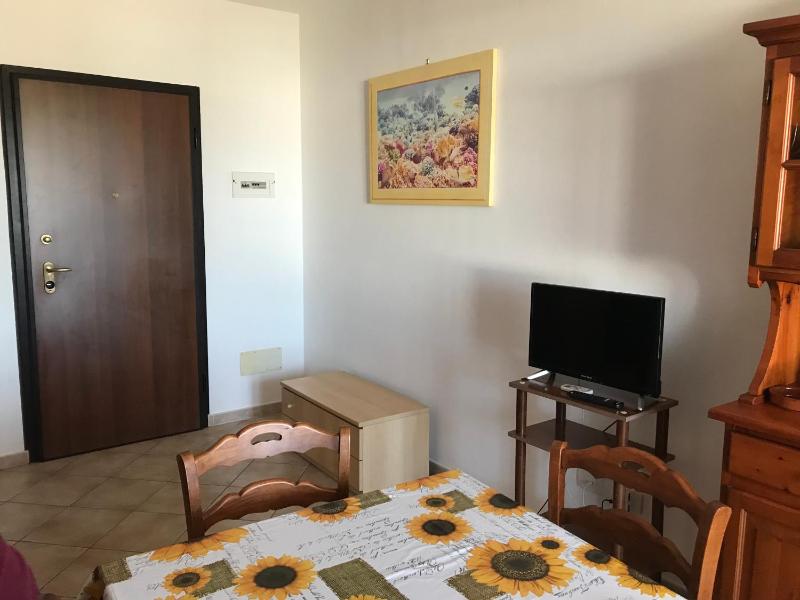 Olbia House - Rilassante appartamento con piscina