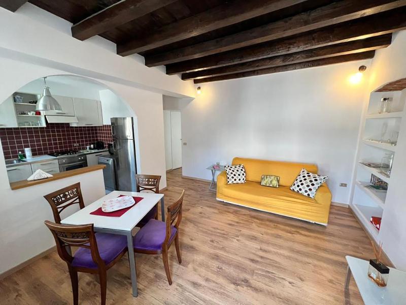 Lovely 1 bdr apartment in Paolo Sarpi — комфортный отель в Милане