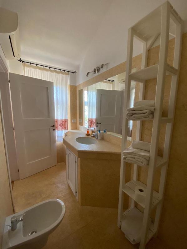 Villa Bianca ad Arzachena - Lussuosa villa con piscina