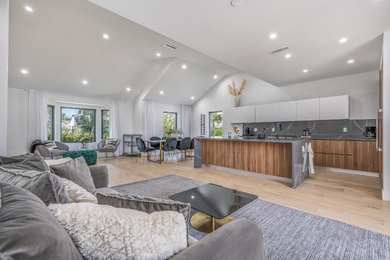 Relisting property — отель в Лос-Анджелесе, Соединенные Штаты Америки